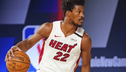  巴特勒关键封盖热火险胜凯尔特人  